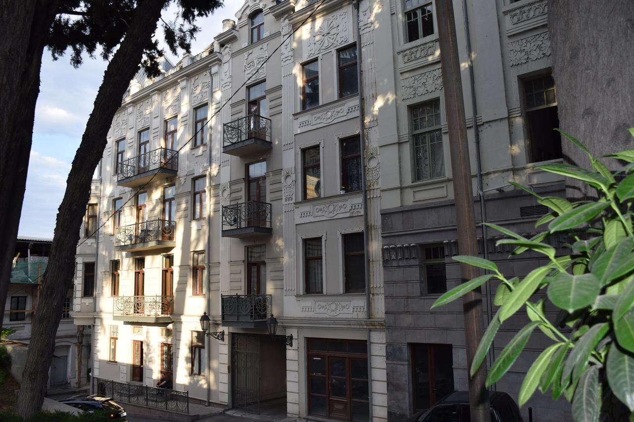 Rustaveli Modern Apartment Center Of Tbilisi Exterior photo