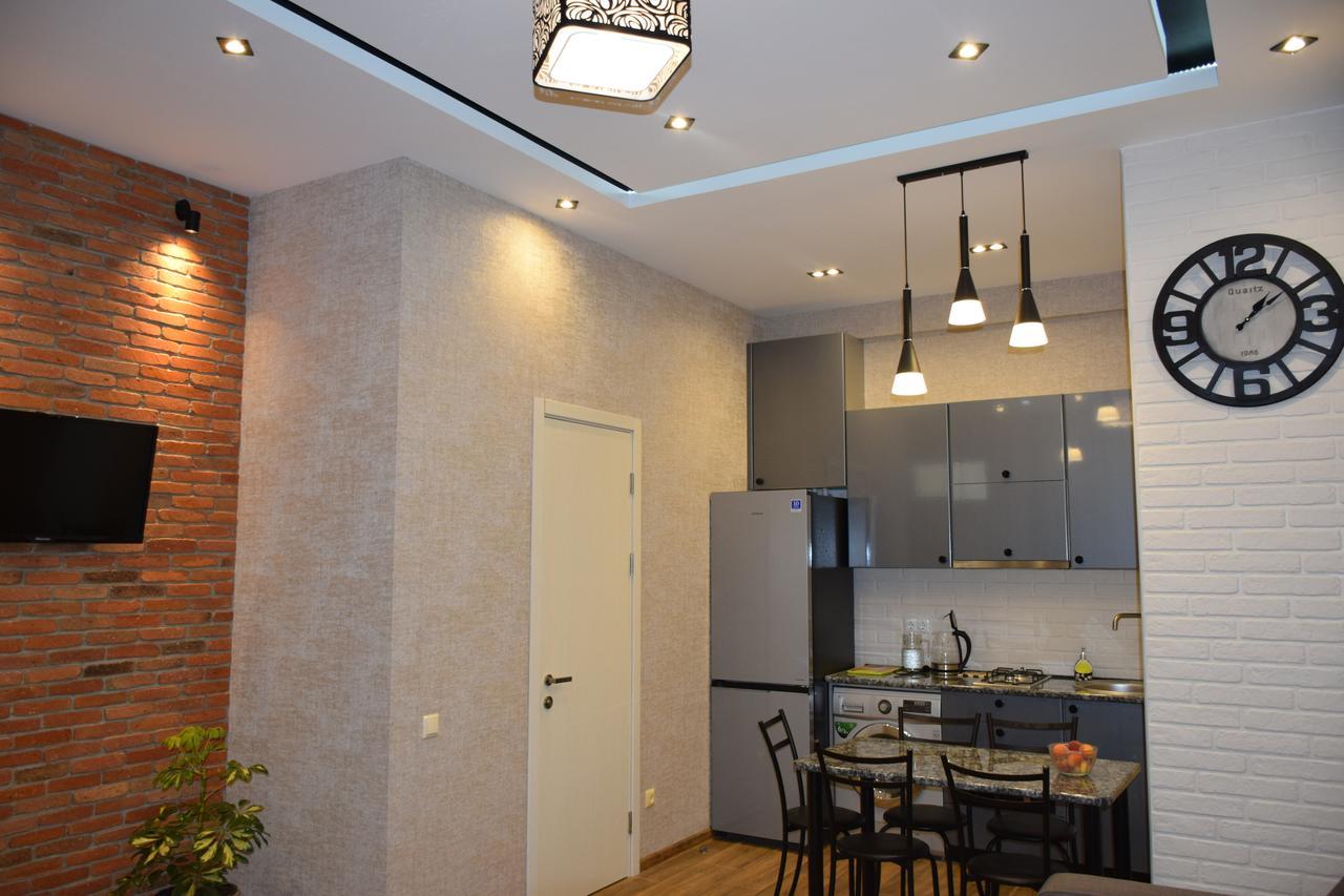 Rustaveli Modern Apartment Center Of Tbilisi Exterior photo